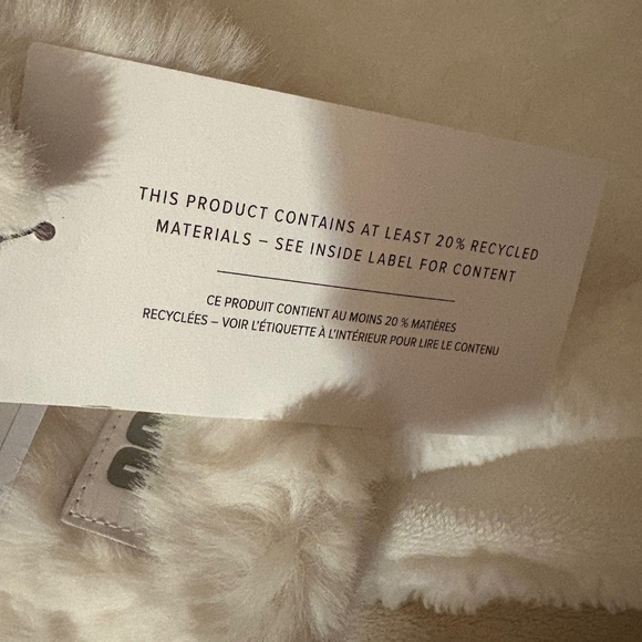 UGG Women's Faux Fur Fingerless Glove - Picture 7 of 11